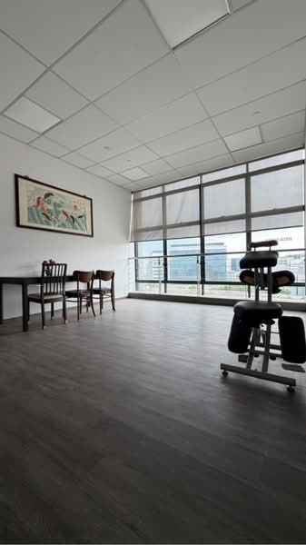 LHK Building, 701 Sims Drive, , Light Industrial (B1) For Sale, by Theresa Tay, 500228151 - CommercialGuru.com.sg