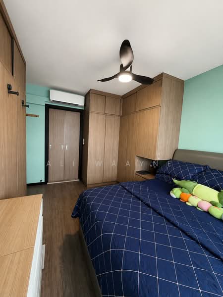 415D Northshore Drive, 415D Northshore Drive, 3 Bedrooms, 1,012 sqft, HDB Flat For Sale, by Ali Waayne, 500228172 - Master Bedroom - PropertyGuru.com.sg