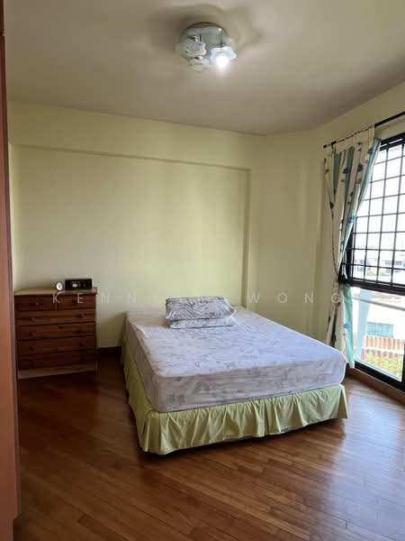Simei Green Condominium, 3 Simei Street 4, 3 Bedrooms, 1,250 sqft, Condominium For Sale, by Kenneth Wong, 500228173 - Bedroom - PropertyGuru.com.sg