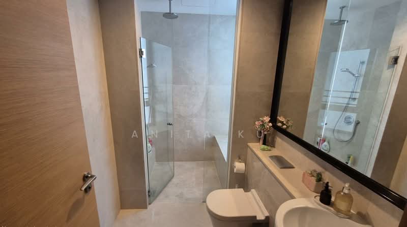 Martin Place Residences, 6 Martin Place, 3 Bedrooms, 1,421 sqft, Condominium For Sale, by Anita Ku, 500228182 - Bathroom - PropertyGuru.com.sg
