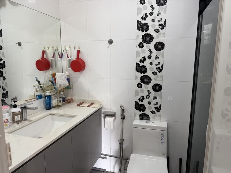 893C Woodlands Drive 50, 893C Woodlands Drive 50, 4 Bedrooms, 1,507 sqft, HDB Flat For Sale, by Foo Hoo Seng, 500228186 - ATTCHED BATHROOM @ MASTER ROOM - PropertyGuru.com.sg