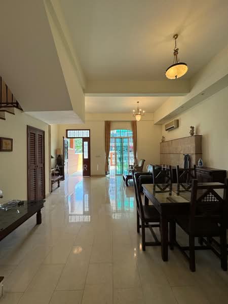 Sunrise Avenue, Seletar / Yio Chu Kang, 5 Bedrooms, 3,097 sqft, Terraced House For Sale, by April Koh, 500228209 - Living Room - PropertyGuru.com.sg