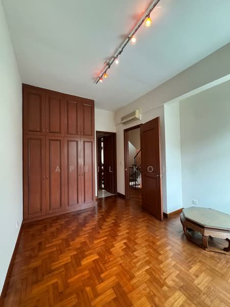 Sunrise Avenue, Seletar / Yio Chu Kang, 5 Bedrooms, 3,097 sqft, Terraced House For Sale, by April Koh, 500228209 - Interior - PropertyGuru.com.sg