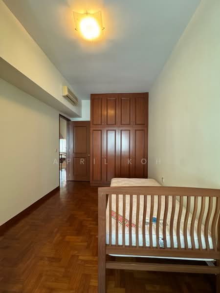 Sunrise Avenue, Seletar / Yio Chu Kang, 5 Bedrooms, 3,097 sqft, Terraced House For Sale, by April Koh, 500228209 - Bedroom - PropertyGuru.com.sg