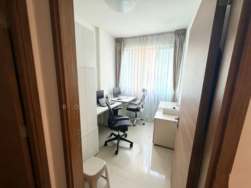 The Canopy, 85 Yishun Avenue 11, 4 Bedrooms, 1,292 sqft, Executive Condominium For Sale, by Robert Chen, 500228214 - Study - PropertyGuru.com.sg