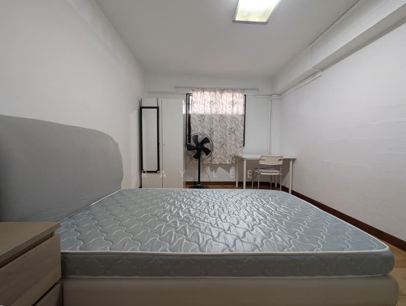 34 Upper Cross Street, 34 Upper Cross Street, 3 Bedrooms, 700 sqft, HDB Flat For Sale, by Ray Lee, 500228215 - Bedroom - PropertyGuru.com.sg