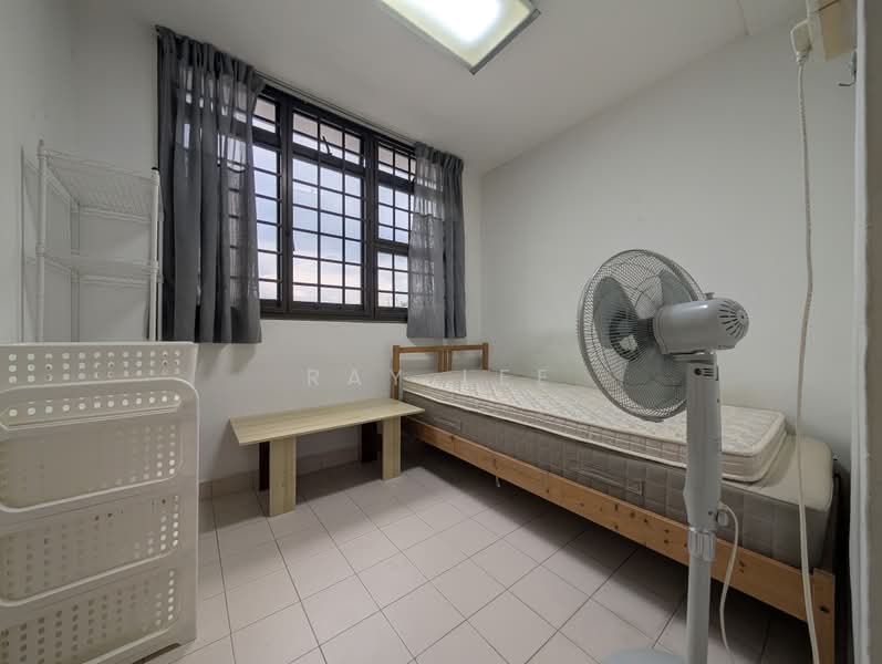 34 Upper Cross Street, 34 Upper Cross Street, 3 Bedrooms, 700 sqft, HDB Flat For Sale, by Ray Lee, 500228215 - Bedroom - PropertyGuru.com.sg