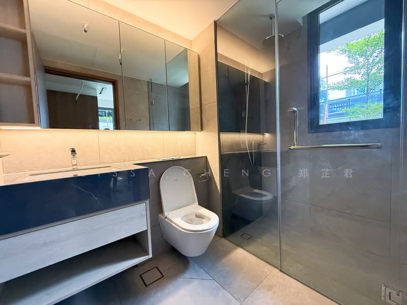 Orchard Sophia, 130 Sophia Road, 2 Bedrooms, 646 sqft, Condominium For Rent, by Melissa Cheng 郑芷君, 500228216 - Bathroom - PropertyGuru.com.sg