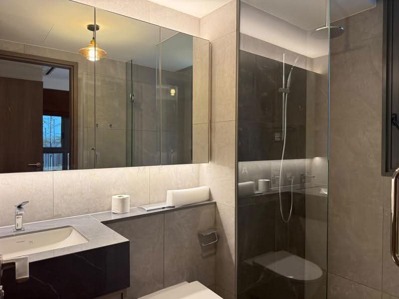 Orchard Sophia, 130 Sophia Road, Orchard / River Valley, 2 Bedrooms, 646 sqft, Condominium For Rent, by Melissa Cheng 郑芷君, 500228216 - Bathroom - PropertyGuru.com.sg