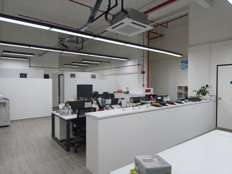 Paya Ubi Industrial Park, 51 Ubi Avenue 1, 3,516 sqft, Light Industrial (B1) For Sale, by Daniel Wong, 500228222 - Interior - CommercialGuru.com.sg