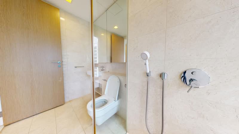 Trilight, 7 Newton Road, 2 Bedrooms, 1,163 sqft, Condominium For Rent, by Joseph Khoo, 500228223 - Master Bathroom - PropertyGuru.com.sg