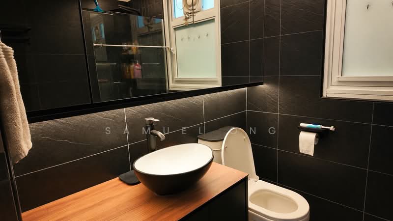 622A Tampines Avenue 12, 622A Tampines Avenue 12, 3 Bedrooms, 1,001 sqft, HDB Flat For Sale, by Samuel Ong, 500228224 - Master Bathroom - PropertyGuru.com.sg