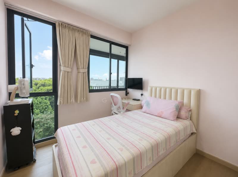 Treasure at Tampines, 37 Tampines Lane, Pasir Ris / Tampines, 3 Bedrooms, 1,087 sqft, Condominium For Sale, by Ray Gin 芮儆, 500228227 - Bedroom - PropertyGuru.com.sg