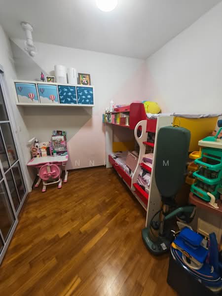 Thomson V Two, 11 Sin Ming Road, 3 Bedrooms, 947 sqft, Condominium For Sale, by Dennis Lim, 500228229 - Bedroom - PropertyGuru.com.sg