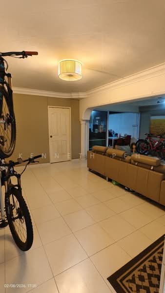 608 Choa Chu Kang Street 62, 608 Choa Chu Kang Street 62, 3 Bedrooms, 1,163 sqft, HDB Flat For Sale, by Kenneth Peh, 500228230 - Living Room - PropertyGuru.com.sg