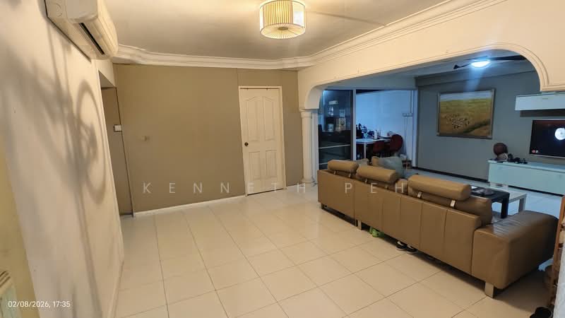 608 Choa Chu Kang Street 62, 608 Choa Chu Kang Street 62, 3 Bedrooms, 1,163 sqft, HDB Flat For Sale, by Kenneth Peh, 500228230 - Living Room - PropertyGuru.com.sg
