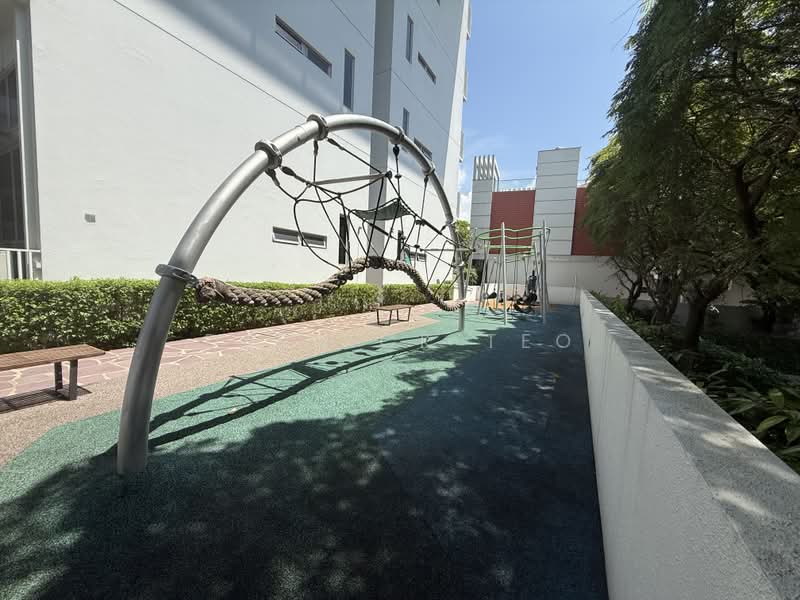 Woodhaven, 75 Woodgrove Avenue, 1 Bedroom, 635 sqft, Condominium For Sale, by Derrick Teo, 500228231 - Exterior - PropertyGuru.com.sg
