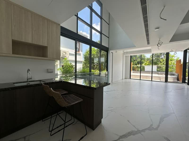 Seletar Hills Estate, Seletar Hills Drive, 5 Bedrooms, 5,646 sqft, Corner Terrace For Sale, by Stella Tan, 500228234 - Kitchen - PropertyGuru.com.sg