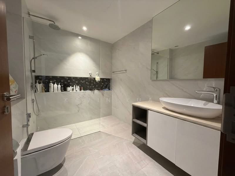 The Shelford, 1D Shelford Road, 3 Bedrooms, 1,851 sqft, Condominium For Sale, by Kavin Kuah, 500228235 - Bathroom - PropertyGuru.com.sg