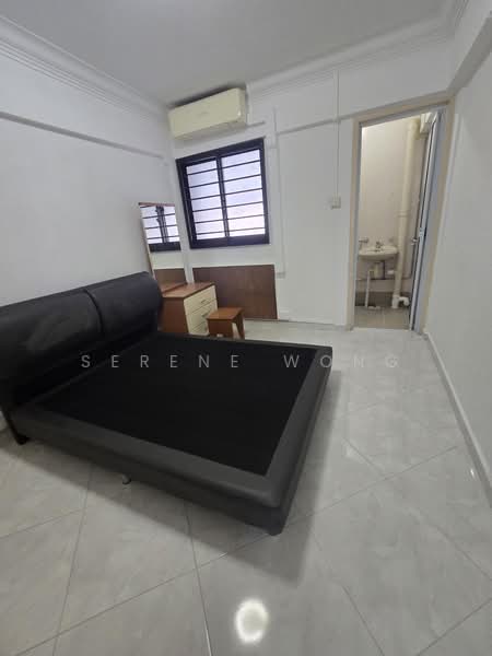 304 Clementi Avenue 4, 304 Clementi Avenue 4, 2 Bedrooms, 721 sqft, HDB Flat For Rent, by Serene Wong, 500228246 - Bedroom - PropertyGuru.com.sg