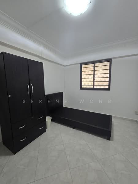 304 Clementi Avenue 4, 304 Clementi Avenue 4, 2 Bedrooms, 721 sqft, HDB Flat For Rent, by Serene Wong, 500228246 - Bedroom - PropertyGuru.com.sg