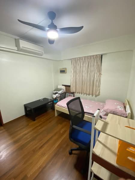 513 Ang Mo Kio Avenue 8, 513 Ang Mo Kio Avenue 8, Room Rental, 100 sqft, HDB Flat For Rent, by Irene Lee, 500228250 - Bedroom - PropertyGuru.com.sg