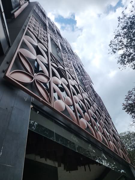 Tekka Place, 2 Serangoon Road, 2,540 sqft, Mall Shop For Rent, by Vivian Zhao, 500228255 - Exterior - CommercialGuru.com.sg