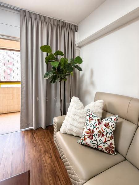 Neptune Court, 7 Marine Vista, East Coast / Marine Parade, 3 Bedrooms, 1,270 sqft, Apartment For Rent, by Kevin Aw 胡锦胜, 500228259 - Living Room - PropertyGuru.com.sg