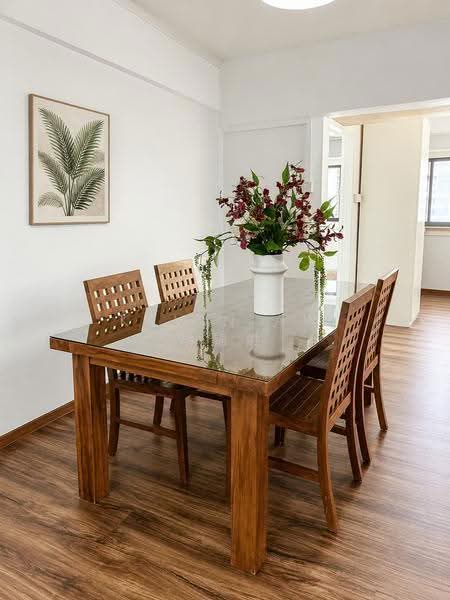Neptune Court, 7 Marine Vista, East Coast / Marine Parade, 3 Bedrooms, 1,270 sqft, Apartment For Rent, by Kevin Aw 胡锦胜, 500228259 - Dining Room - PropertyGuru.com.sg