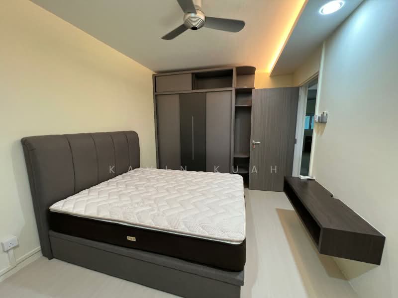 803 Woodlands Street 81, 803 Woodlands Street 81, 6 Bedrooms, 2,034 sqft, HDB Flat For Sale, by Kavin Kuah, 500228263 - Bedroom - PropertyGuru.com.sg