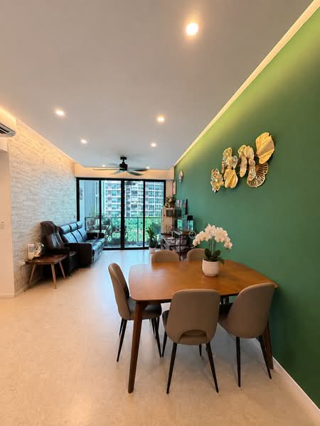 Botanique at Bartley, 223 Upper Paya Lebar Road, Hougang / Punggol / Sengkang, 3 Bedrooms, 958 sqft, Condominium For Sale, by Joy Toh, 500228271 - Living Room - PropertyGuru.com.sg