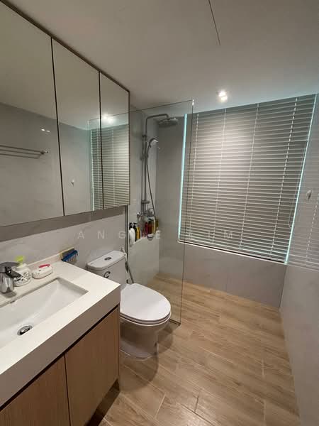 The Quartz, 59 Compassvale Bow, 3 Bedrooms, 1,130 sqft, Condominium For Sale, by Angie Lim, 500228279 - Bathroom - PropertyGuru.com.sg