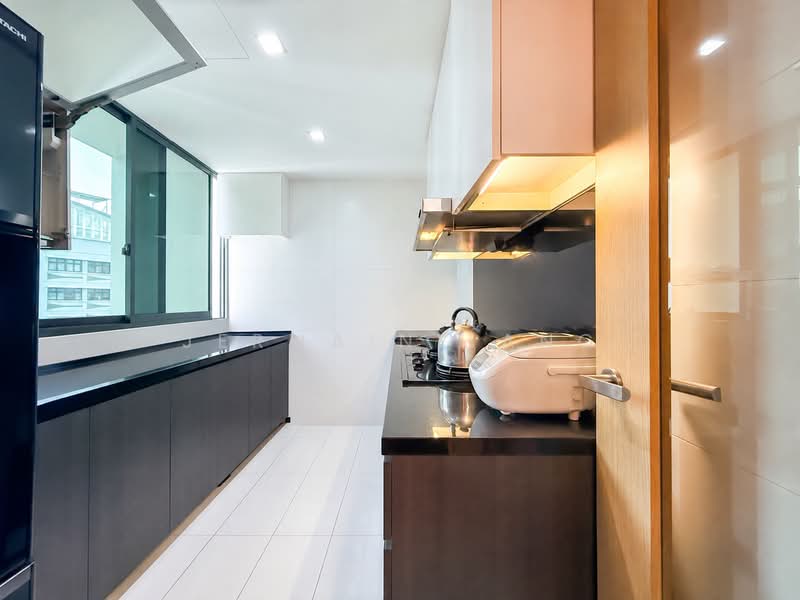 Esparina Residences, 125 Compassvale Bow, 3 Bedrooms, 1,001 sqft, Executive Condominium For Sale, by Jermaine Ang, 500228284 - Kitchen - PropertyGuru.com.sg