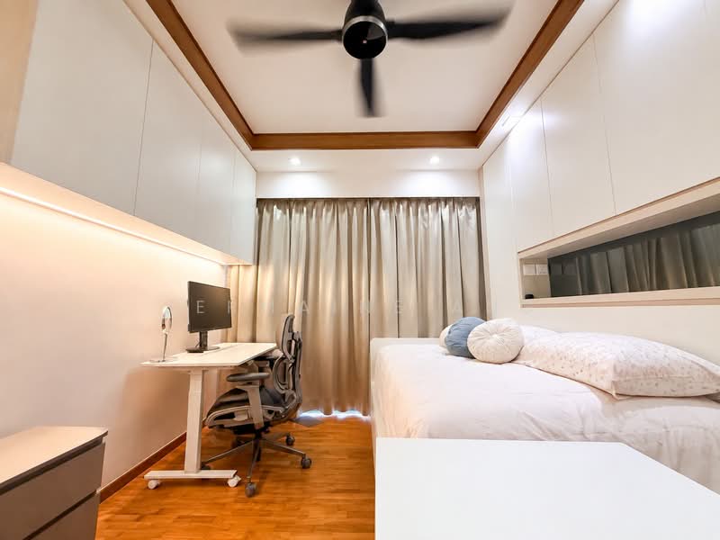 Esparina Residences, 125 Compassvale Bow, 3 Bedrooms, 1,001 sqft, Executive Condominium For Sale, by Jermaine Ang, 500228284 - Bedroom - PropertyGuru.com.sg