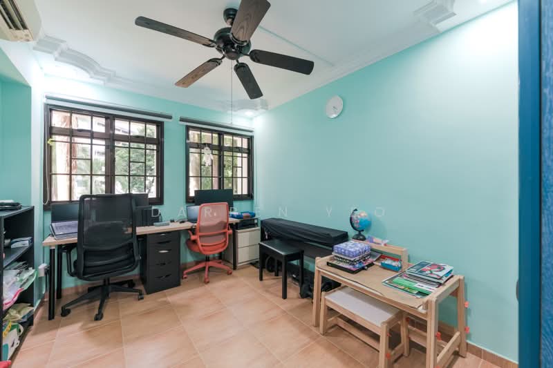 958 Hougang Street 91, 958 Hougang Street 91, 3 Bedrooms, 1,249 sqft, HDB Flat For Sale, by Darren Yeo, 500228286 - Study - PropertyGuru.com.sg