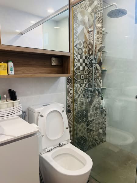 D'Dalvey, 23 Dalvey Estate, 3 Bedrooms, 2,045 sqft, Condominium For Sale, by Emily Yeo 杨莉冰, 500228292 - Bathroom - PropertyGuru.com.sg