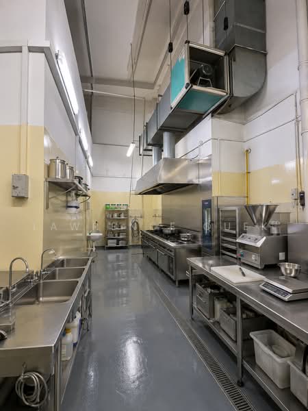 Food XChange @ Admiralty, 8A Admiralty Street, 3,821 sqft, Factory / Workshop (B2) For Rent, by Lawrence Quek, 500228304 - Kitchen - CommercialGuru.com.sg