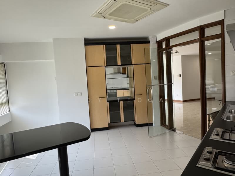 The Draycott, 62 Draycott Park, 5 Bedrooms, 2,636 sqft, Condominium For Sale, by Rudy Tedja, 500228311 - Kitchen - PropertyGuru.com.sg