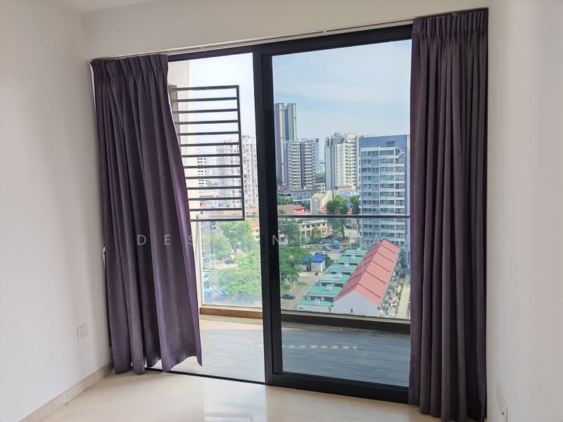 Coco Palms, 21 Pasir Ris Grove, 2 Bedrooms, 753 sqft, Condominium For Sale, by Desmond Tan, 500228317 - View - PropertyGuru.com.sg