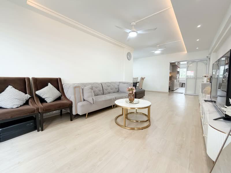 883 Tampines Street 84, 883 Tampines Street 84, 3 Bedrooms, 1,119 sqft, HDB Flat For Sale, by Ryan Tan 陳仕聪, 500228319 - Living Room - PropertyGuru.com.sg