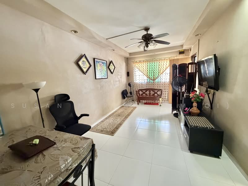 540 Bukit Batok Street 52, 540 Bukit Batok Street 52, Dairy Farm / Bukit Panjang / Choa Chu Kang, 2 Bedrooms, 785 sqft, HDB Flat For Sale, by Susan Mariam (Amboi), 500228322 - Living Room - PropertyGuru.com.sg
