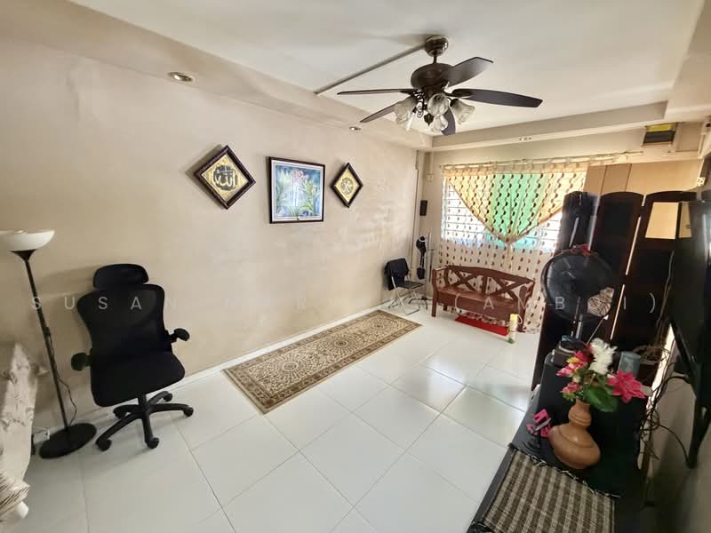 540 Bukit Batok Street 52, 540 Bukit Batok Street 52, Dairy Farm / Bukit Panjang / Choa Chu Kang, 2 Bedrooms, 785 sqft, HDB Flat For Sale, by Susan Mariam (Amboi), 500228322 - Living Room - PropertyGuru.com.sg