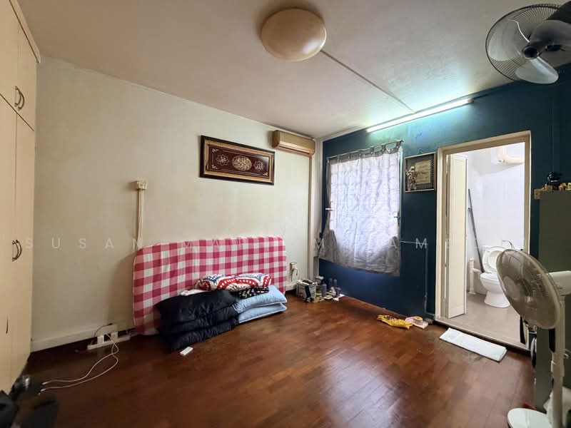 540 Bukit Batok Street 52, 540 Bukit Batok Street 52, Dairy Farm / Bukit Panjang / Choa Chu Kang, 2 Bedrooms, 785 sqft, HDB Flat For Sale, by Susan Mariam (Amboi), 500228322 - Master Bedroom - PropertyGuru.com.sg