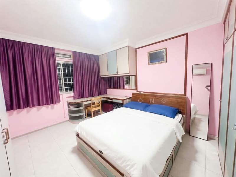 50 Teban Gardens Road, 50 Teban Gardens Road, 3 Bedrooms, 1,528 sqft, HDB Flat For Sale, by Sandy Hong, 500228330 - Bedroom - PropertyGuru.com.sg