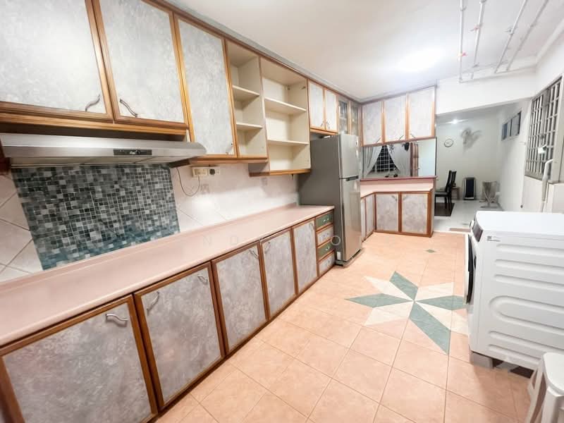 50 Teban Gardens Road, 50 Teban Gardens Road, 3 Bedrooms, 1,528 sqft, HDB Flat For Sale, by Sandy Hong, 500228330 - Kitchen - PropertyGuru.com.sg