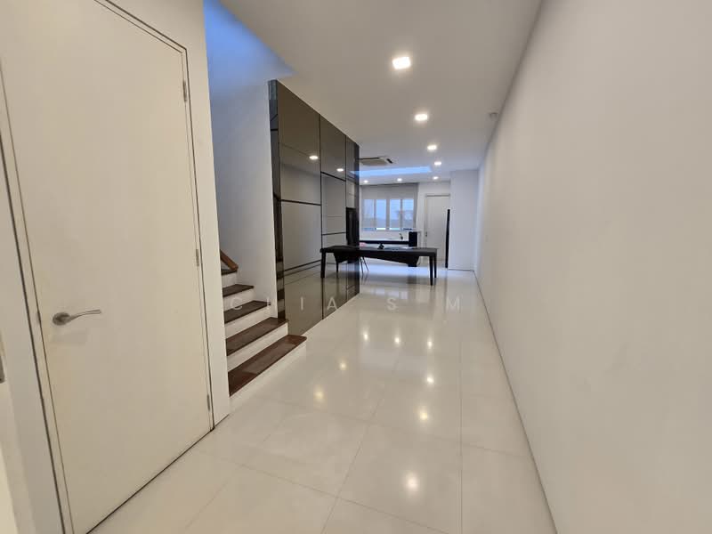 Teng Tong / Joo Chiat Inter Terrace, Teng Tong Road, 5 Bedrooms, 3,900 sqft, Terraced House For Rent, by Chia S M, 500228345 - Interior - PropertyGuru.com.sg