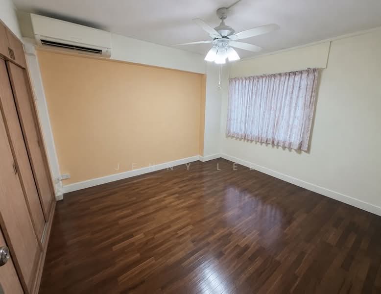 12 Holland Avenue, 12 Holland Avenue, 2 Bedrooms, 699 sqft, HDB Flat For Sale, by Jenny Lee, 500228346 - PropertyGuru.com.sg