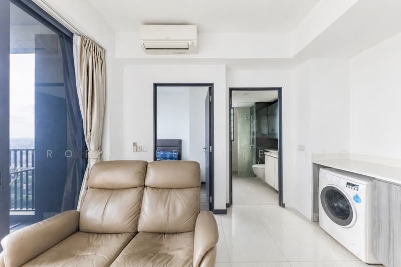 Gem Residences, 3 Lorong 5 Toa Payoh, 2 Bedrooms, 775 sqft, Condominium For Sale, by Don Png, 500228360 - Living Room - PropertyGuru.com.sg