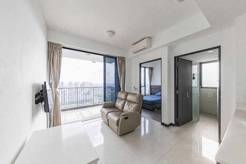 Gem Residences, 3 Lorong 5 Toa Payoh, 2 Bedrooms, 775 sqft, Condominium For Sale, by Don Png, 500228360 - Living Room - PropertyGuru.com.sg