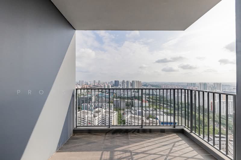 Gem Residences, 3 Lorong 5 Toa Payoh, 2 Bedrooms, 775 sqft, Condominium For Sale, by Don Png, 500228360 - Balcony - PropertyGuru.com.sg